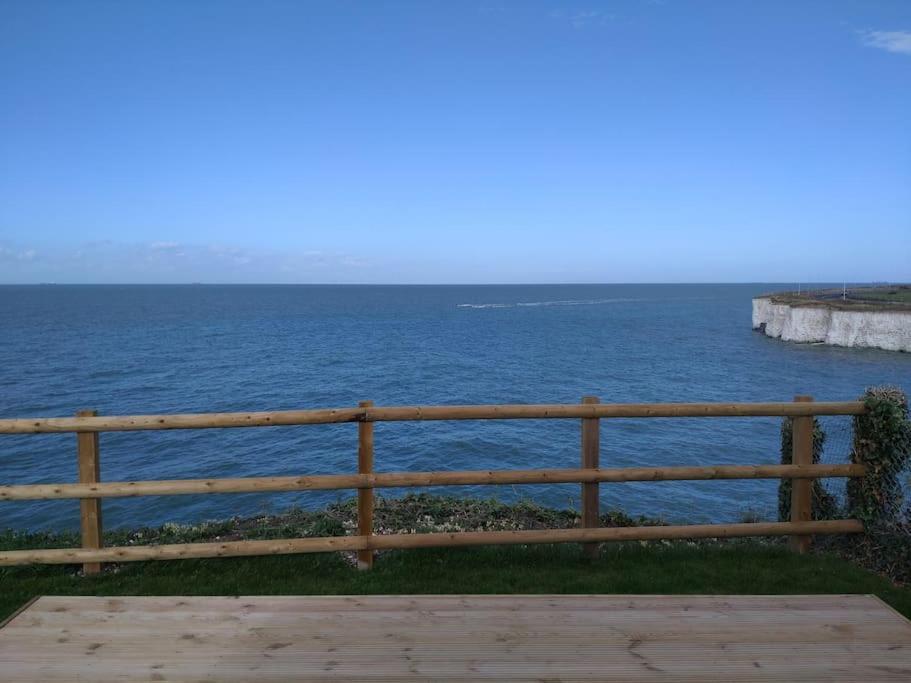 Spring Tide Cliff Top Glamping Pod With Direct Sea Views Birchington-on-Sea Zewnętrze zdjęcie
